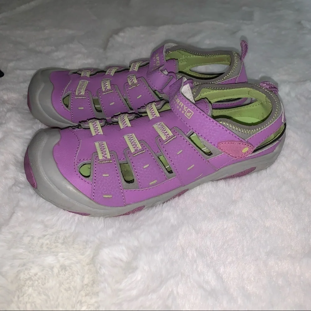Sperry Wet Tech Fisherman Sandals, youth size 5